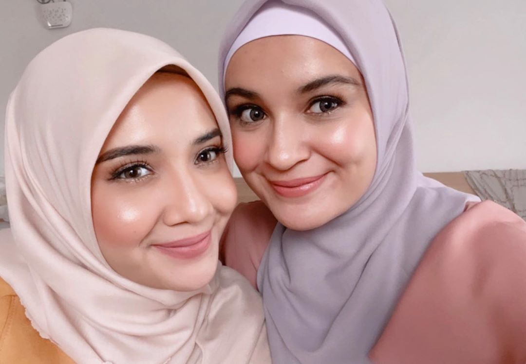 Zaskia Sungkar dan Shireen Sungkar