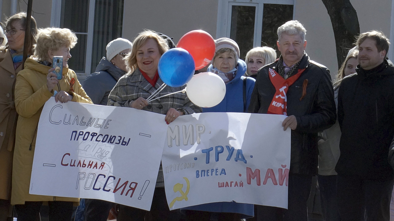 Митинг в честь Дня международной солидарности трудящихся в ПСКОВЕ Митинг в честь Дня международной солидарности трудящихся в ПСКОВЕ