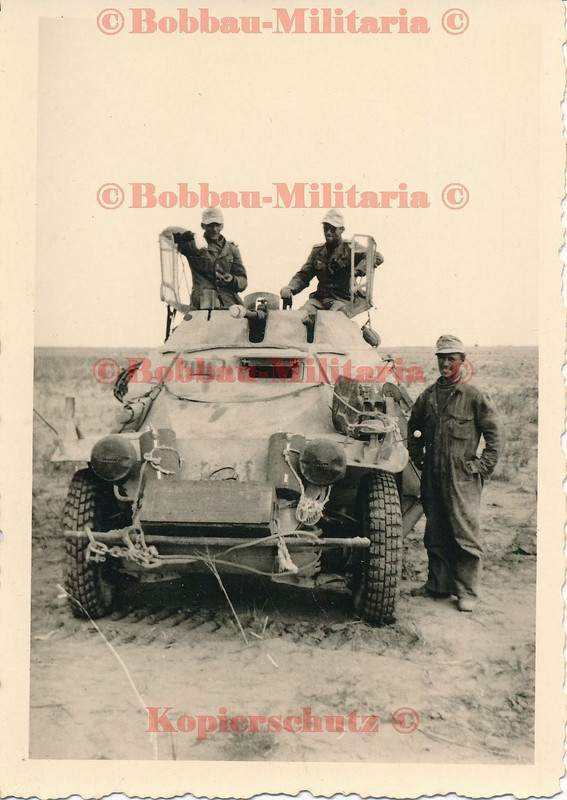 Foto Afrika Afrikakorps Wehrmacht SdKfz 222 leichter Panzerspähwagen