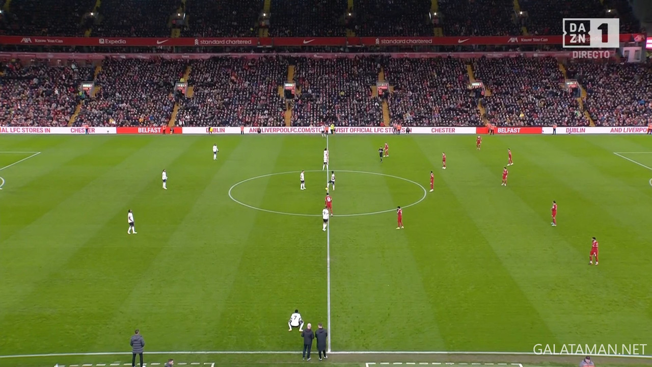 02-21_20-15-02_ES  DAZN 1 ESPAÑA FHD_Liverpool vs Luton Town.ts_snapshot_15.46.857