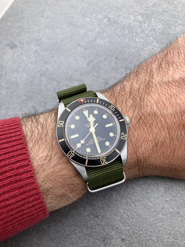 95B04AE3-E8CF-48C7-88B2-0CCDB323AD64