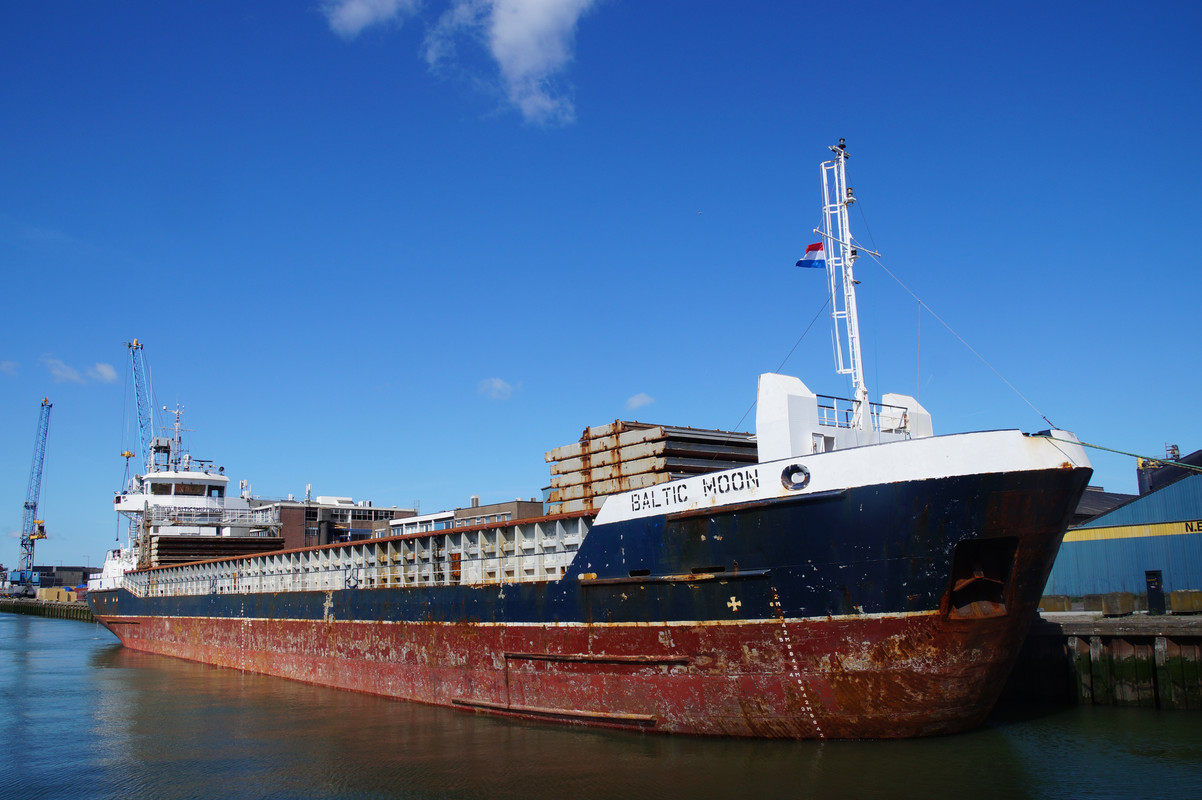 Baltic Moon '00(2b) 2545gt Imo 9195729 cs.2DTN5 IoM ex Petra 16-07-2022 Kon Wilhelminahaven Vlaardin