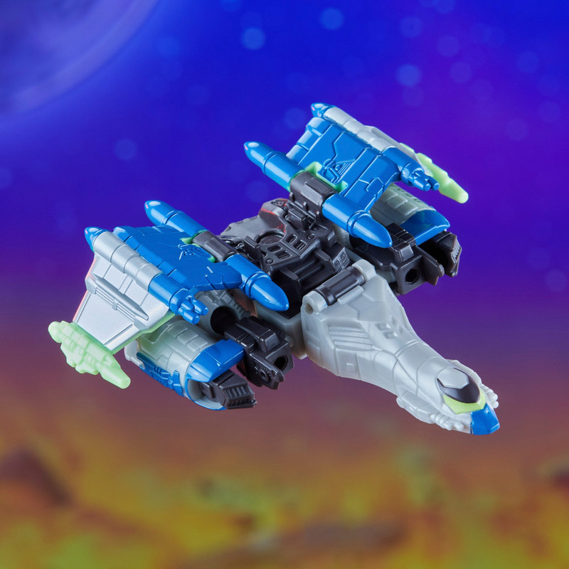F8517_DIO_TRA_GEN_LEGACY_CORE_ENERGON_MEGATRON_0007_2000px_300DPI_2000x