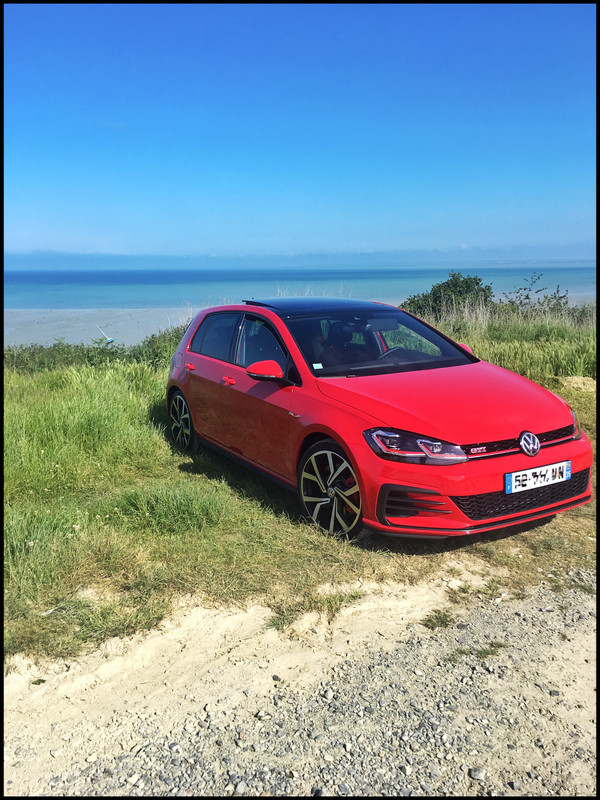 54C08049-FD13-4043-BCFD-90E6E9D32543