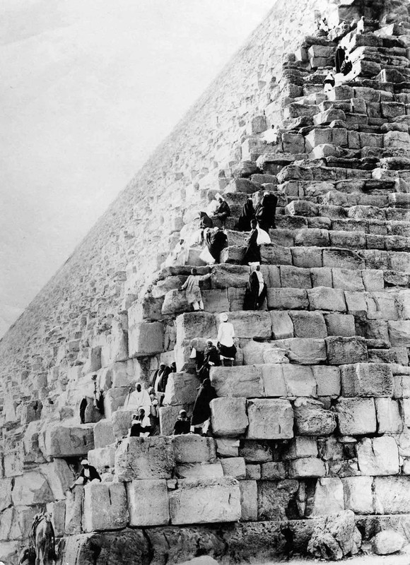 early-tourist-pyramids-ancient-egypt (11)