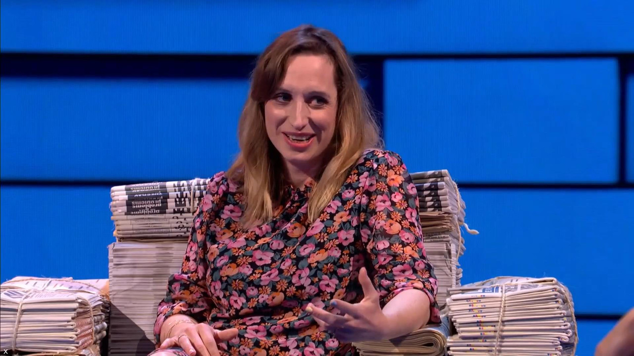 Isy Suttie 171021.mp4_snapshot_08.00_[2021.10.17_03.08.08]