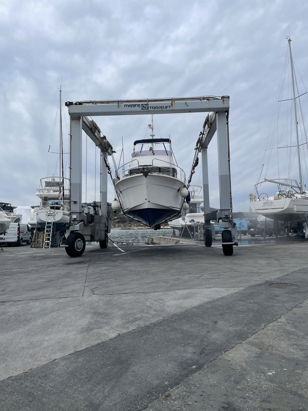 BAD2B38C-D3C2-453A-B64D-363A58495B0E