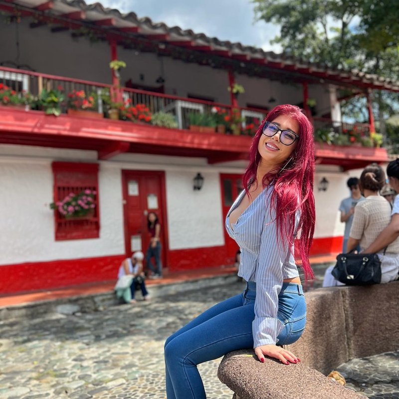 [Image: instagram-1736710503076.jpg]