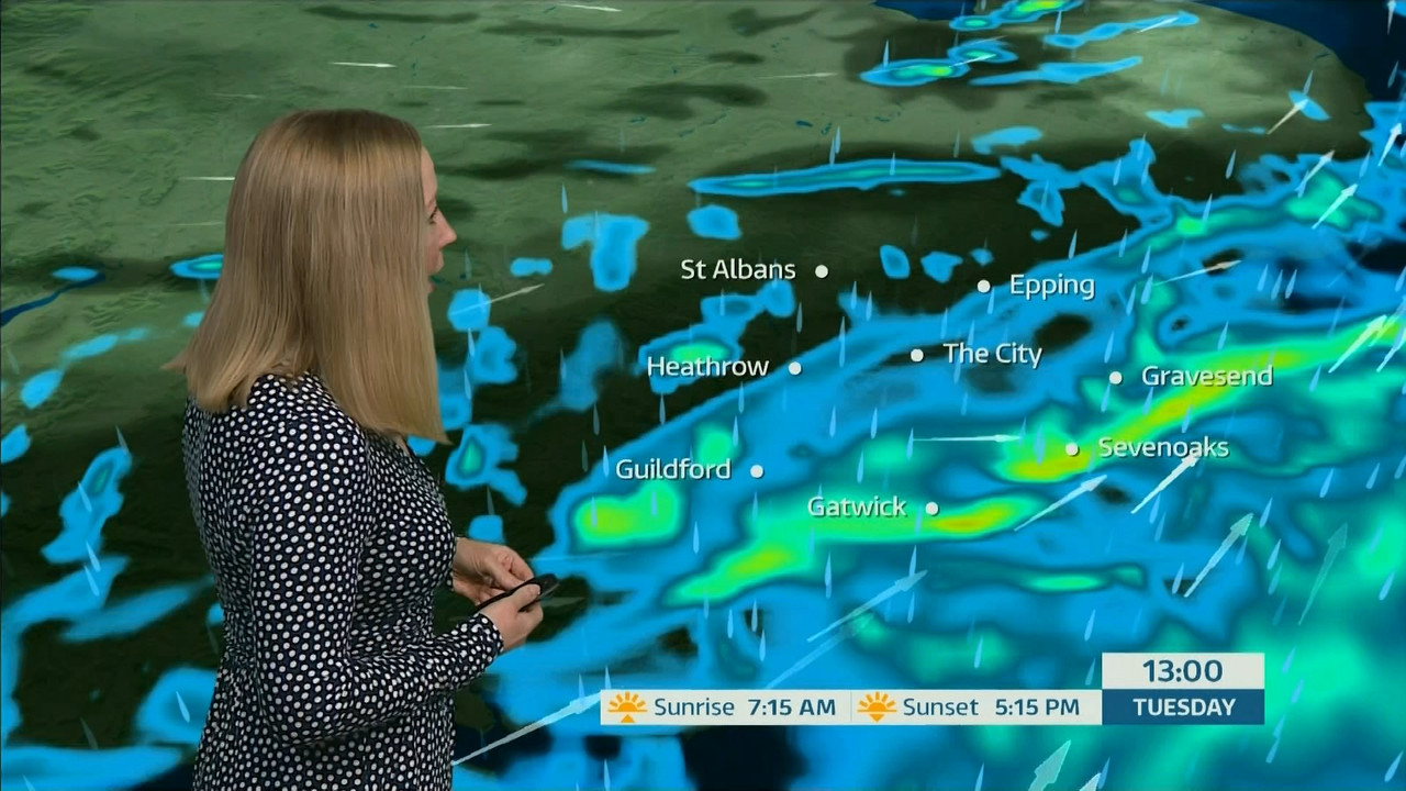 ITV News London_20220214_18001830.ts_snapshot_26.33.126