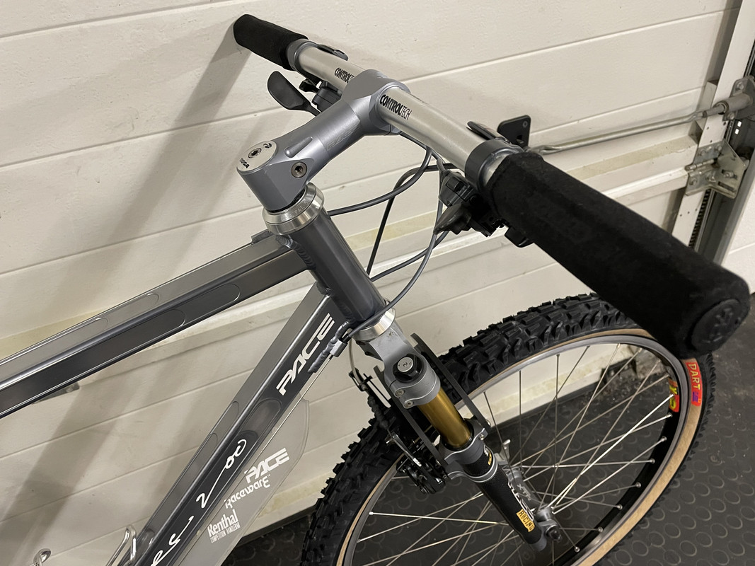 48D8484B-5A98-499F-B764-9FCE020E216C