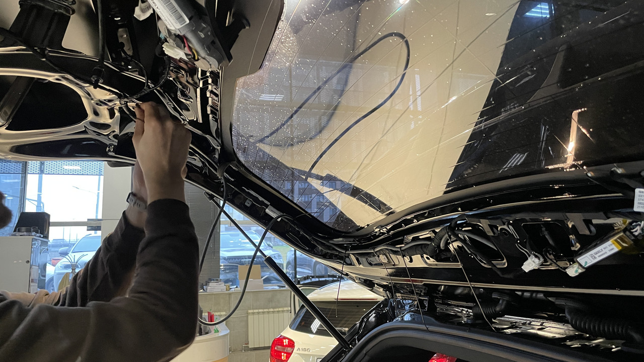 1F476C88-65ED-4145-94D6-B9A7D2B12268