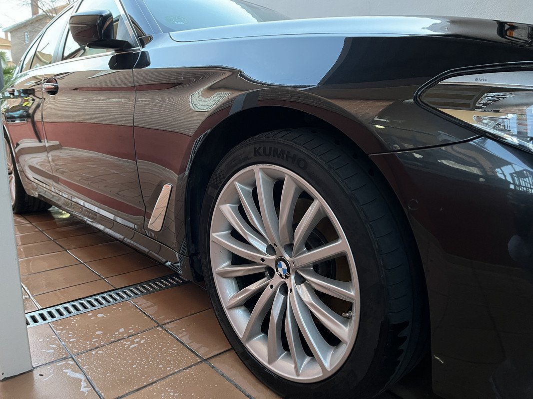 1744B14A-F4A0-4253-9526-67E7DD16FC9E