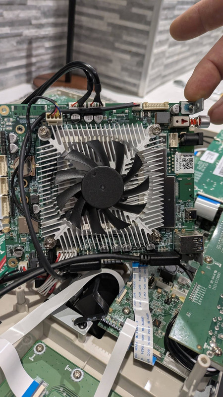 619512542 122119351689066888 820005349733533914 n