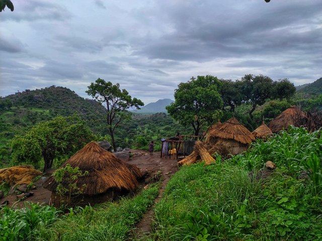 Kabong Town (Tribus) - Kotido - 18 días por las tierras más remotas de Uganda y Kenya (3)