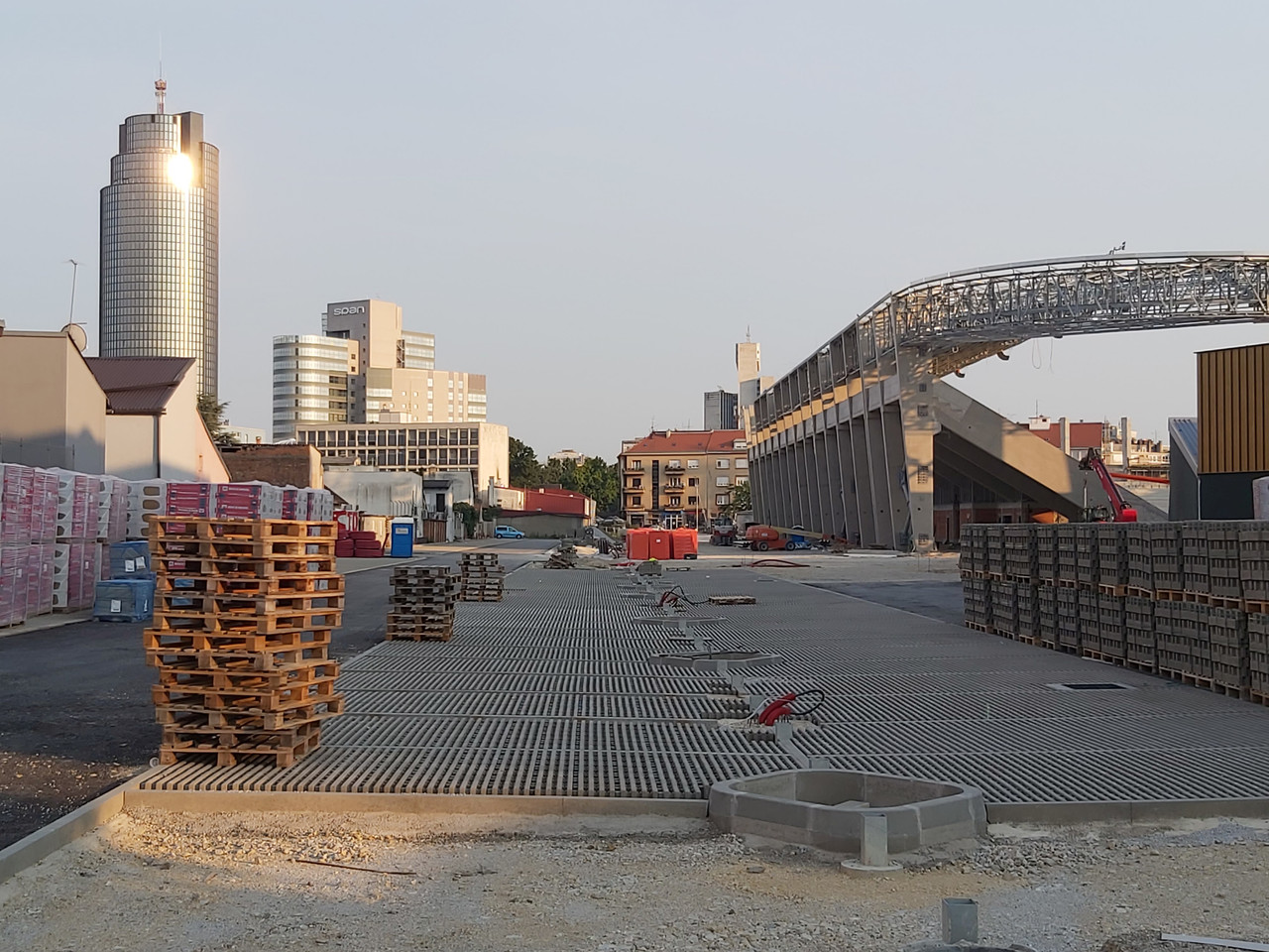 adzijina-20260629-04.jpg