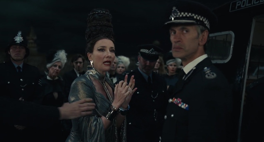 Cruella 2021 BluRay [Hindi + Tamil + Telugu + English] 480p, 720p, 1080p ESub Screenshot