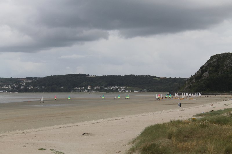 Por Normandía y Bretaña - Blogs de Francia - Día 5: Pleneuf-Costa Granito Rosa-Recintos Parroquiales-Brest (7)