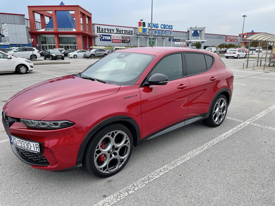 AC6BC23E-C662-4B6B-BFA0-A395D07DD986