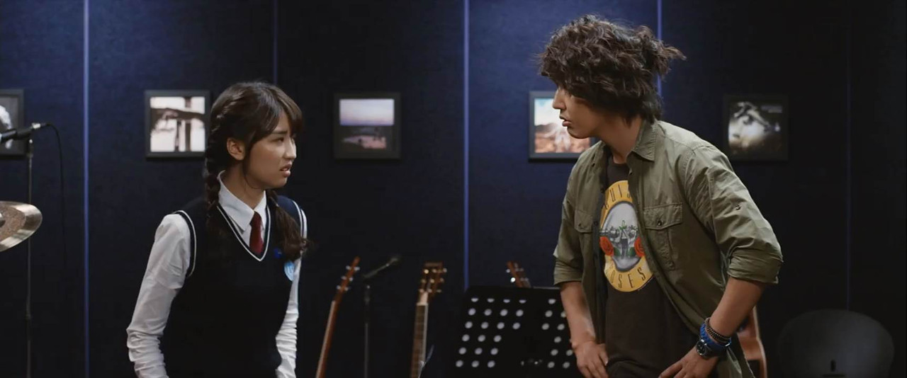 Love Clinique 2012 WebRip [Hindi + Tamil + Telugu + Korean] 480p, 720p ESub Screenshot