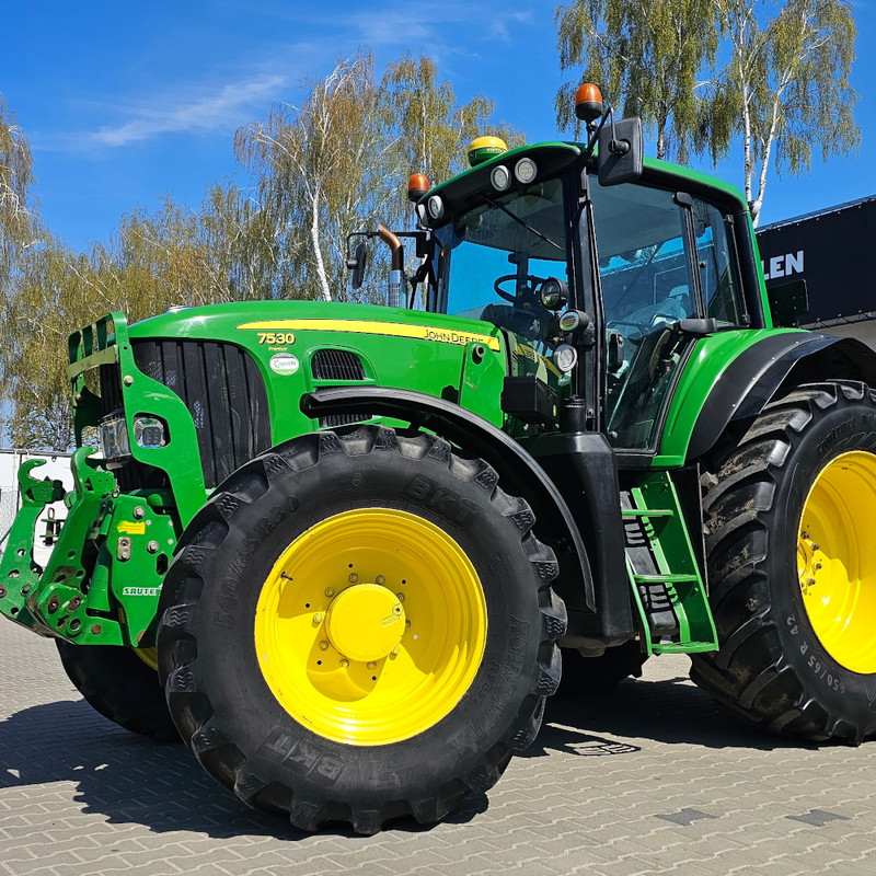 John Deere 7530PR-L07530K609498PR - Główne zdjęcie