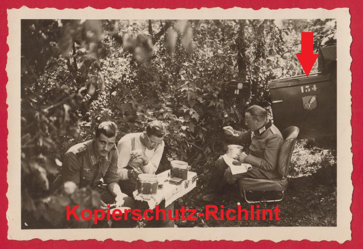 Wehrmacht Ostfront PKW Kübelwagen Kennung Wappen  (2)