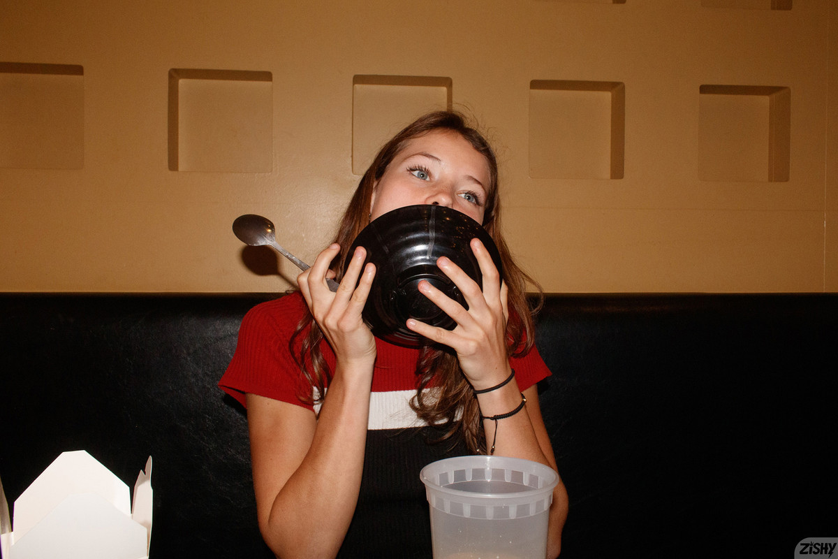 full_057_1013021124274322