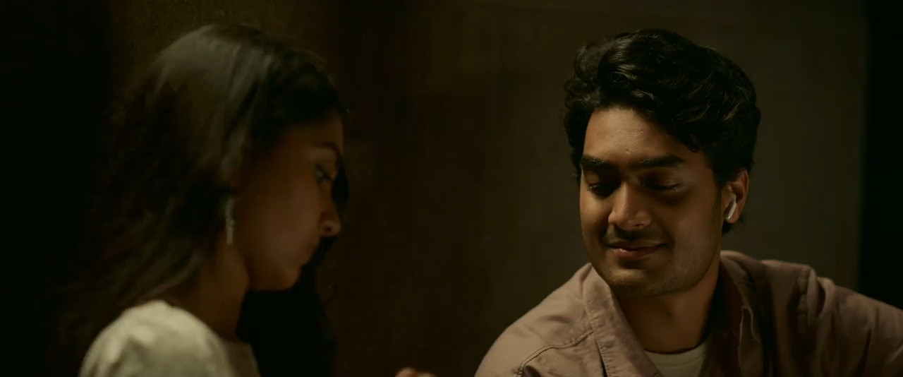 Patang 2025 WebRip [Hindi + Tamil + Telugu + Malayalam + Kannada] 480p 720p ESub Screenshot