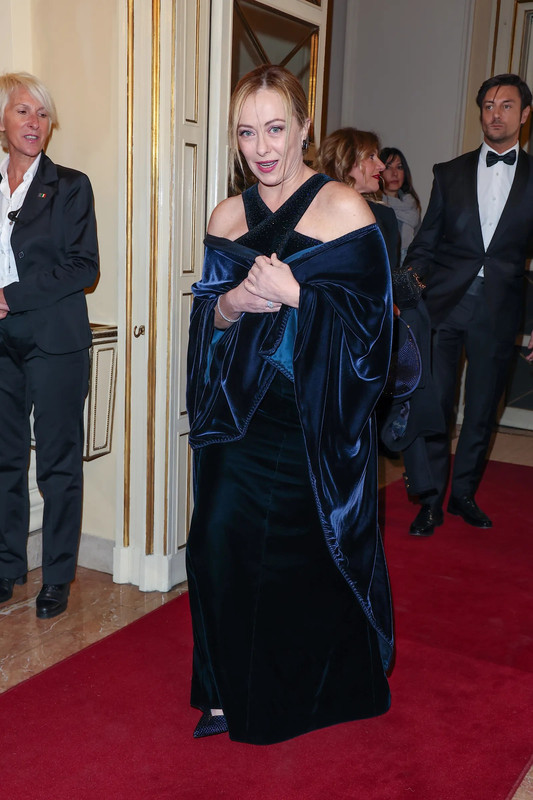 Prima alla Scala 2022: i look in & out sul red carpet Prima alla Scala 2022: i look in & out sul red carpet