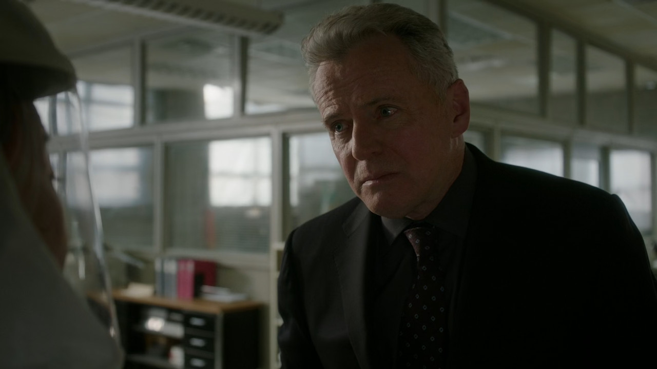 Elementary (2012) - S06E14 - Through the Fog (1080p AMZN WEB-DL 