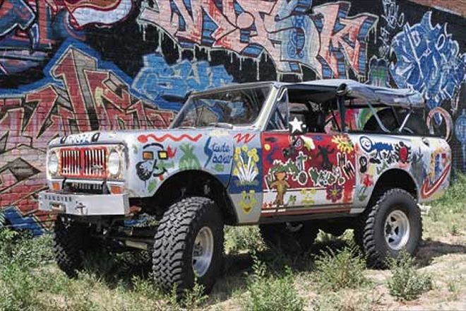 p74199-large 1973-scout front-driver-side