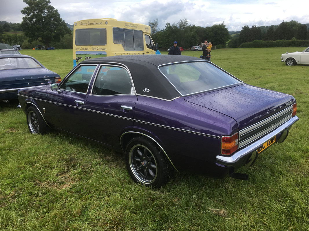 EE08CDEB-F4D6-4029-B829-3CCB79FFB301