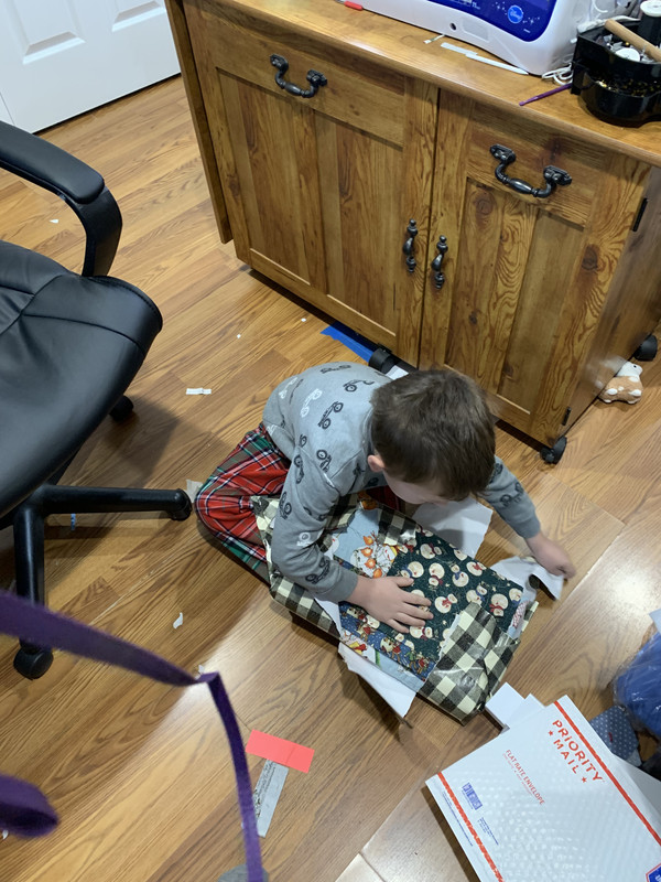 E2278D03-48CE-4D31-A46F-EB43CC276756