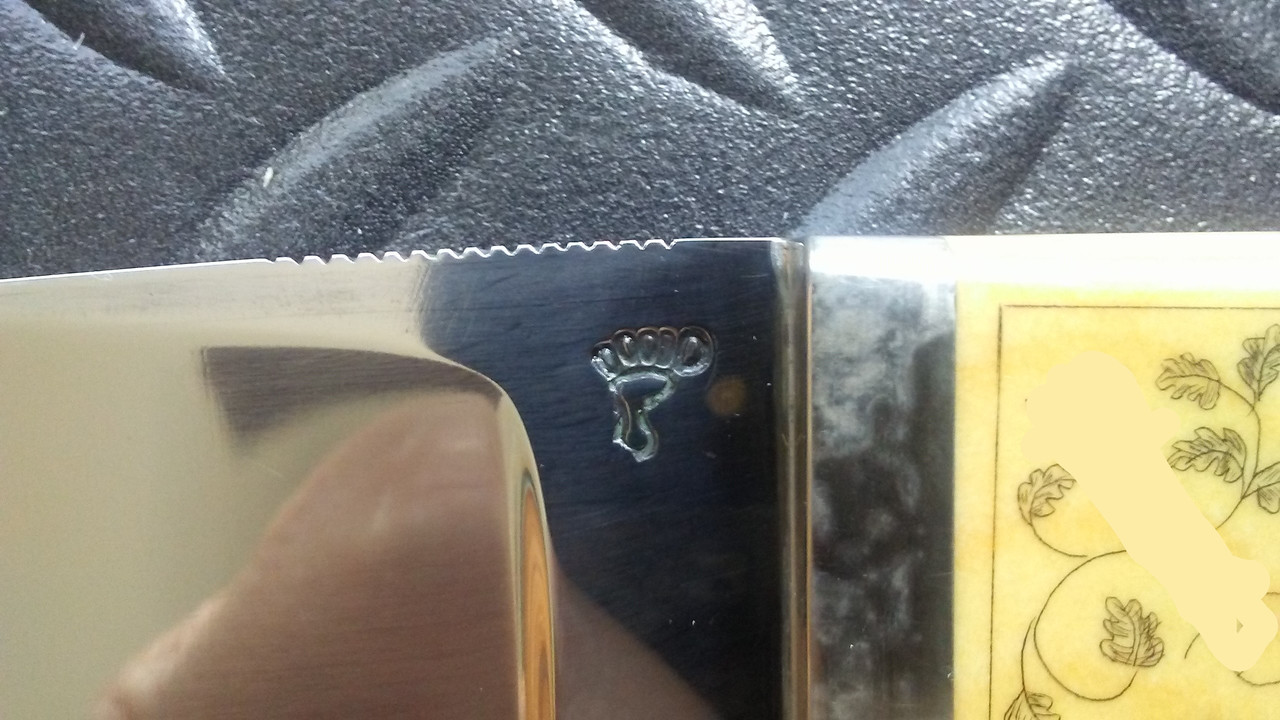 Knife-logo.jpg
