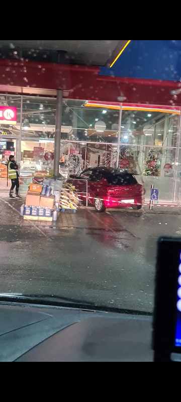 Screenshot_20211230-164456_WhatsApp