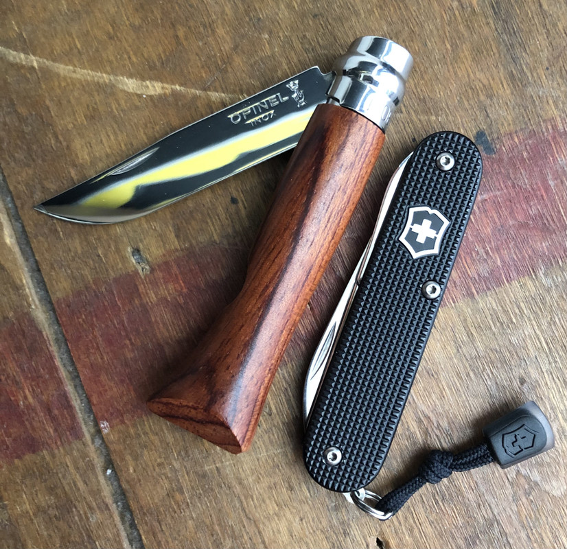 EE25E2BE-7FB8-4051-9F09-636DEE2FD7EB