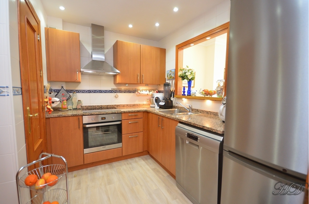 kitchen3-Spain-HD.jpg
