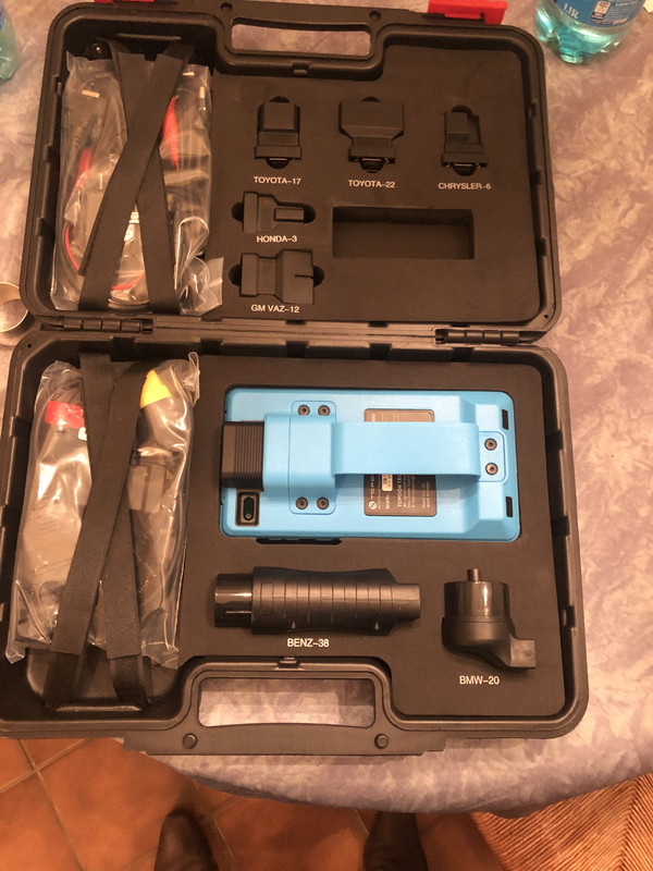 2131E8CB-12AF-405E-A573-E99223F64C47