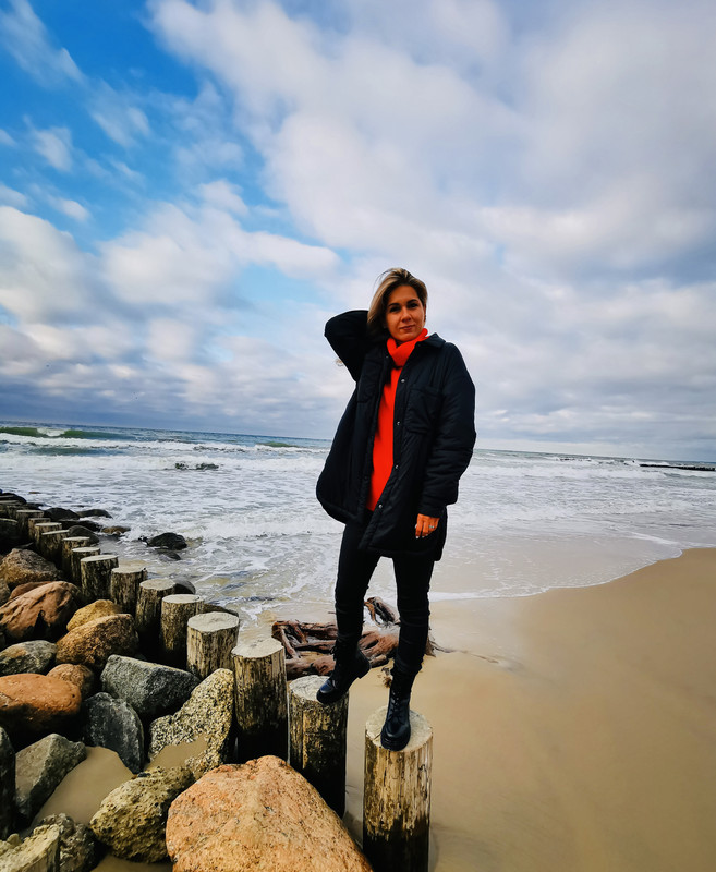 C139AB23-1173-4B3F-99AD-366DBB881D3D