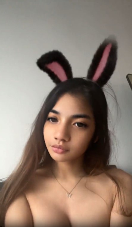 Kelinci Cantik Bikin Sange