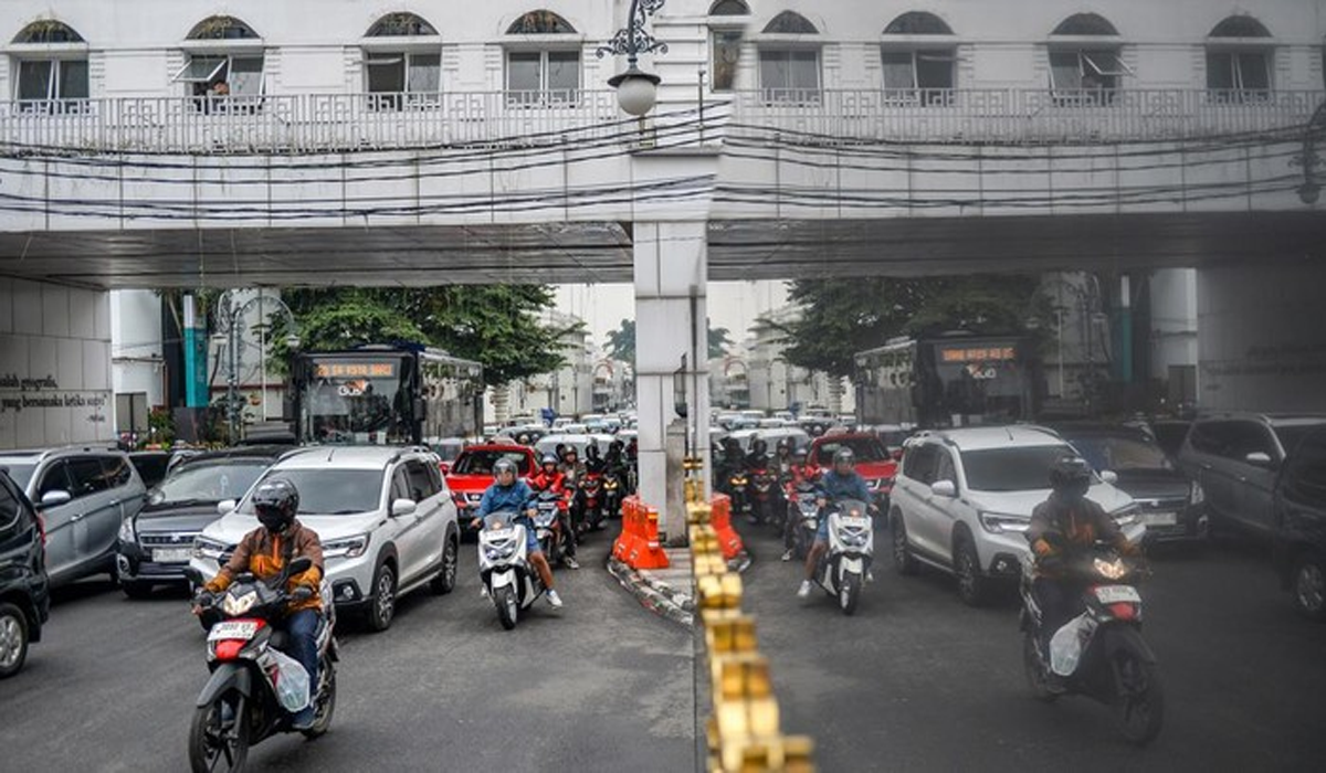 Kemacetan Bandung Parah, MTI Kritik Angkot dan Jalan Perumahan Sempit
