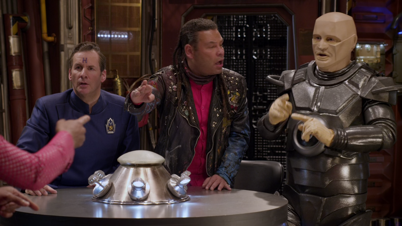 Red.Dwarf.S10E05.Dear.Dave.1080p.DTS-HD.MA.5.1.AVC.REMUX-FraMeSToR[SS]27