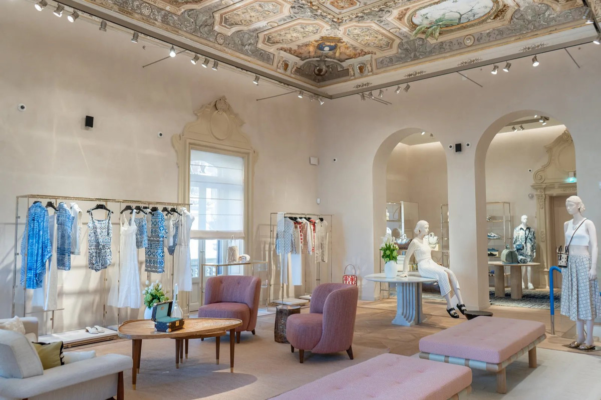 Louis Vuitton, a Taormina il primo Café in Italia