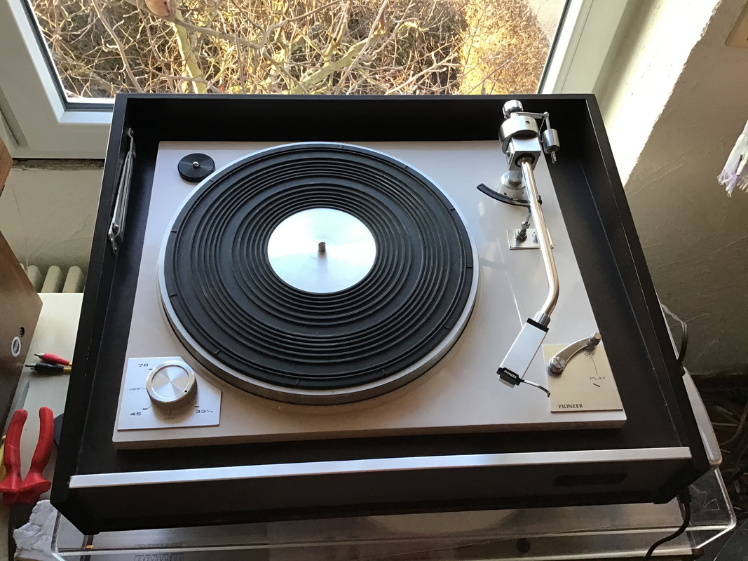 B3C36BA7-FFEB-41C1-B740-7509D488D58E