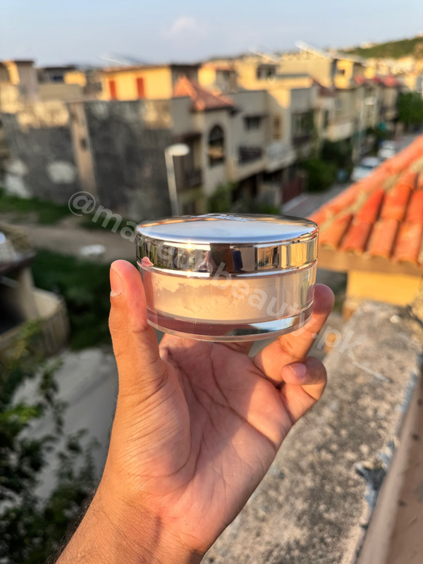 Dior Capture Totale Perfection and Youth Radiance Loosepowder 16 grams . - image 2