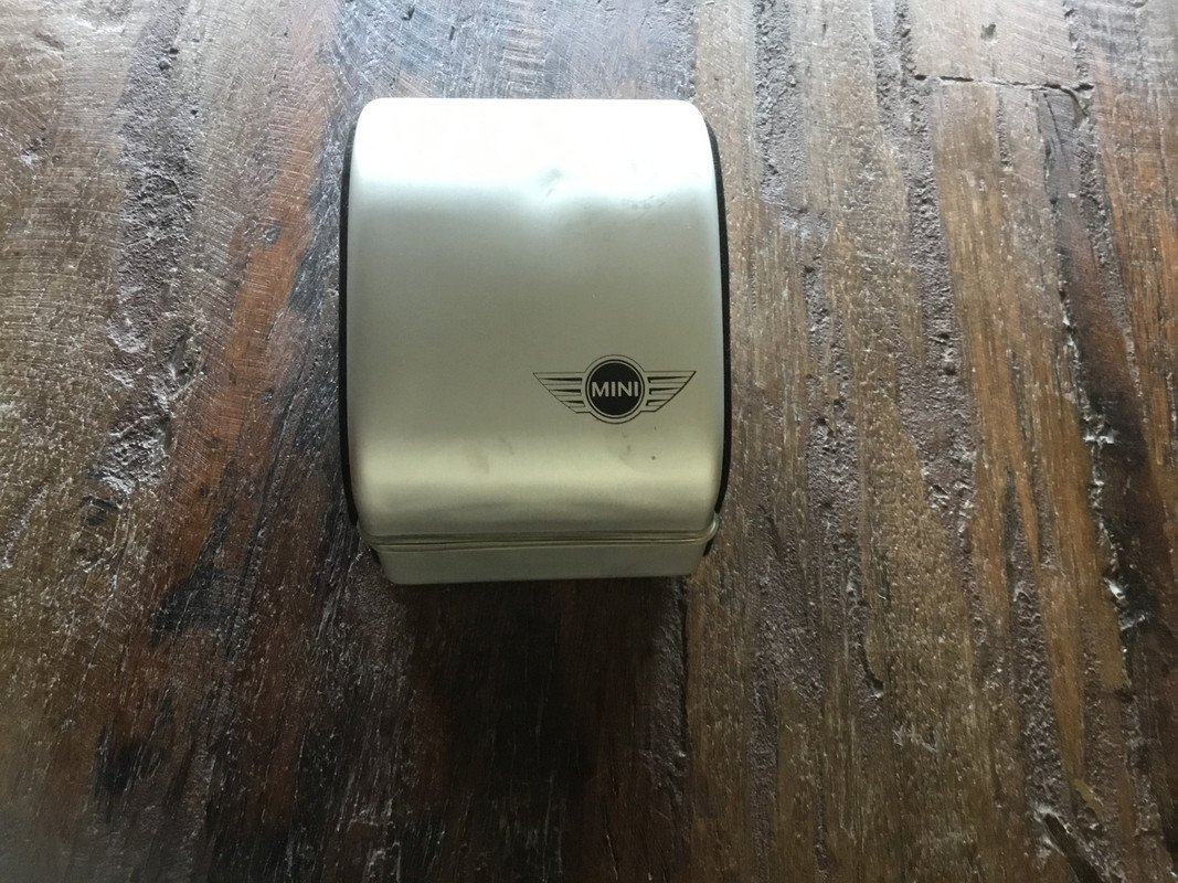 C6B75961-FF59-4A2D-A519-058AE2C8371B