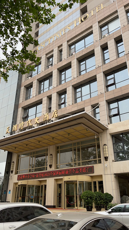 F2E7A798-2346-469D-B52F-CB9FB455FCAC