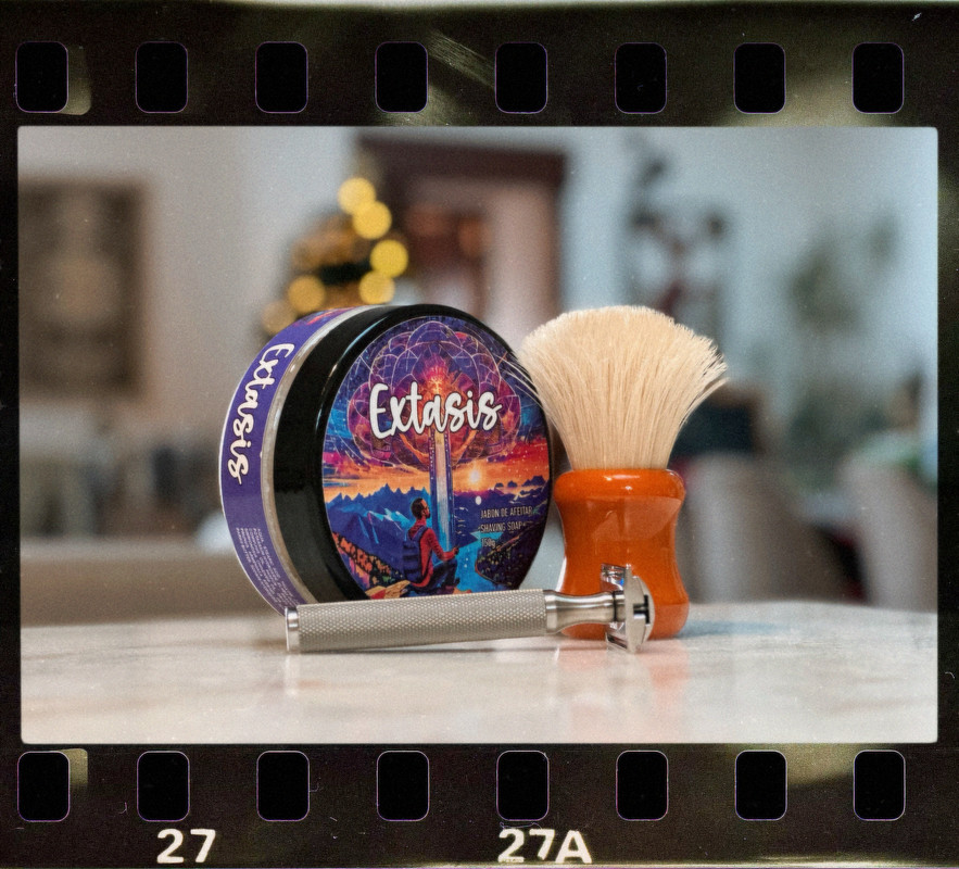 8F9F9FE5-B751-4E3D-845D-69CE1A82AF15