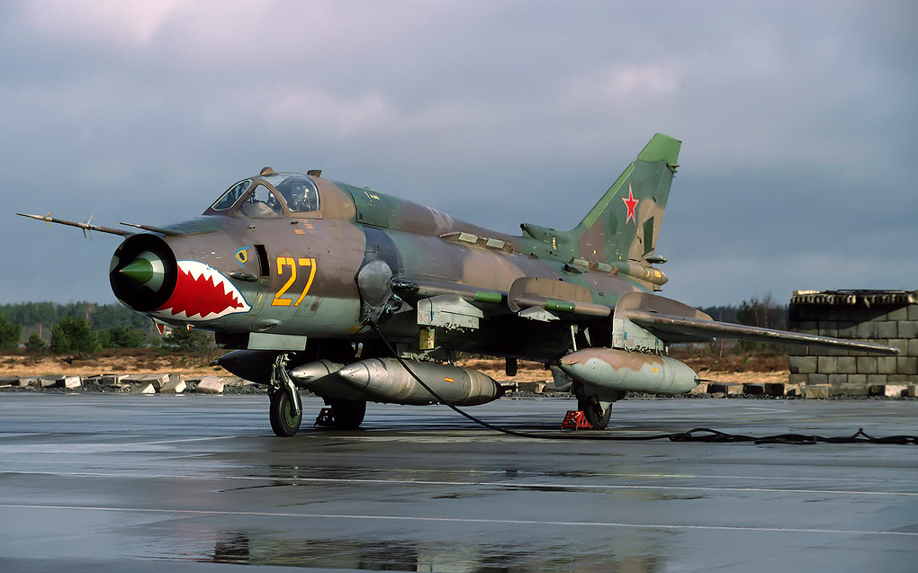 20 GvAPIB Su-17M4 27 yellow_12204 (8)