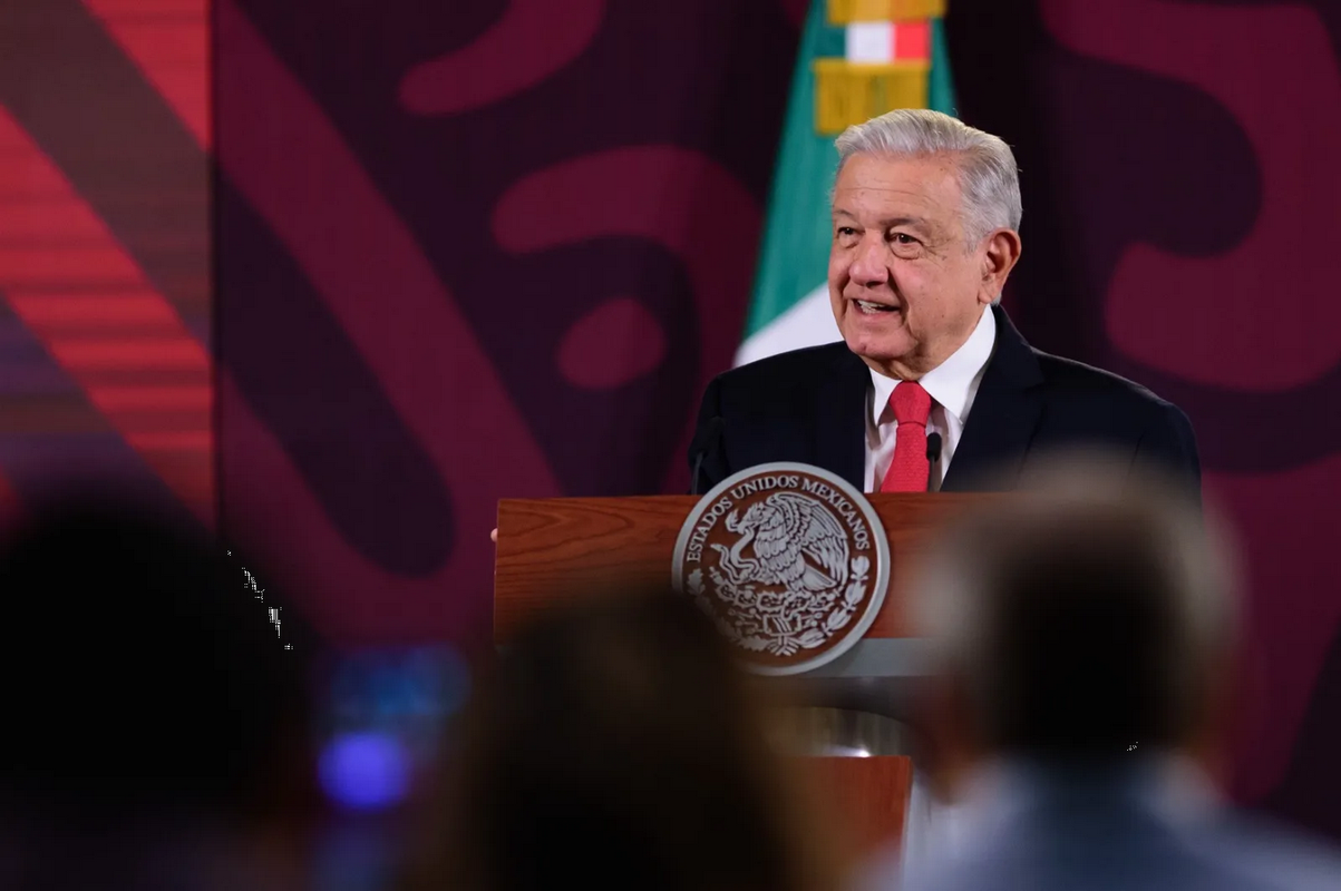 AMLO transmite entrevista con 60 minutes en la