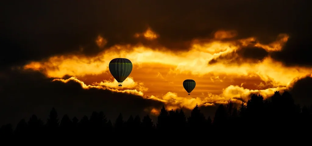 yellow-sky-hot-air-balloon-1756150-1280.webp